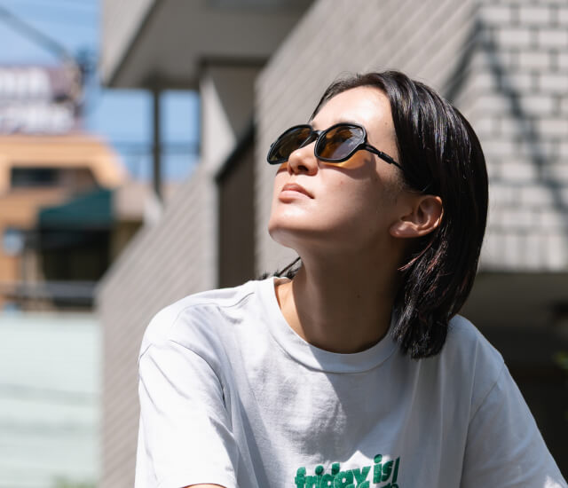 EYE WEARS & SUNGLASSES