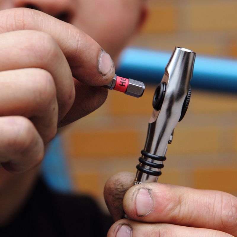 SILCA* T-ratchet＋TI-torque kit - BLUE LUG GLOBAL ONLINE STORE