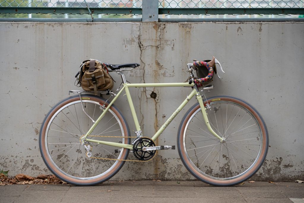 CRUST BIKES romanceur canti frame pistachio BLUE LUG GLOBAL