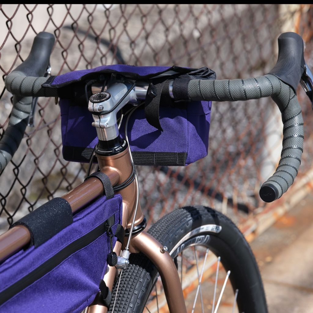 売り切れ必至！ tape bar rubber cambium BROOKS* (mud LUG BLUE - green) バーテープ