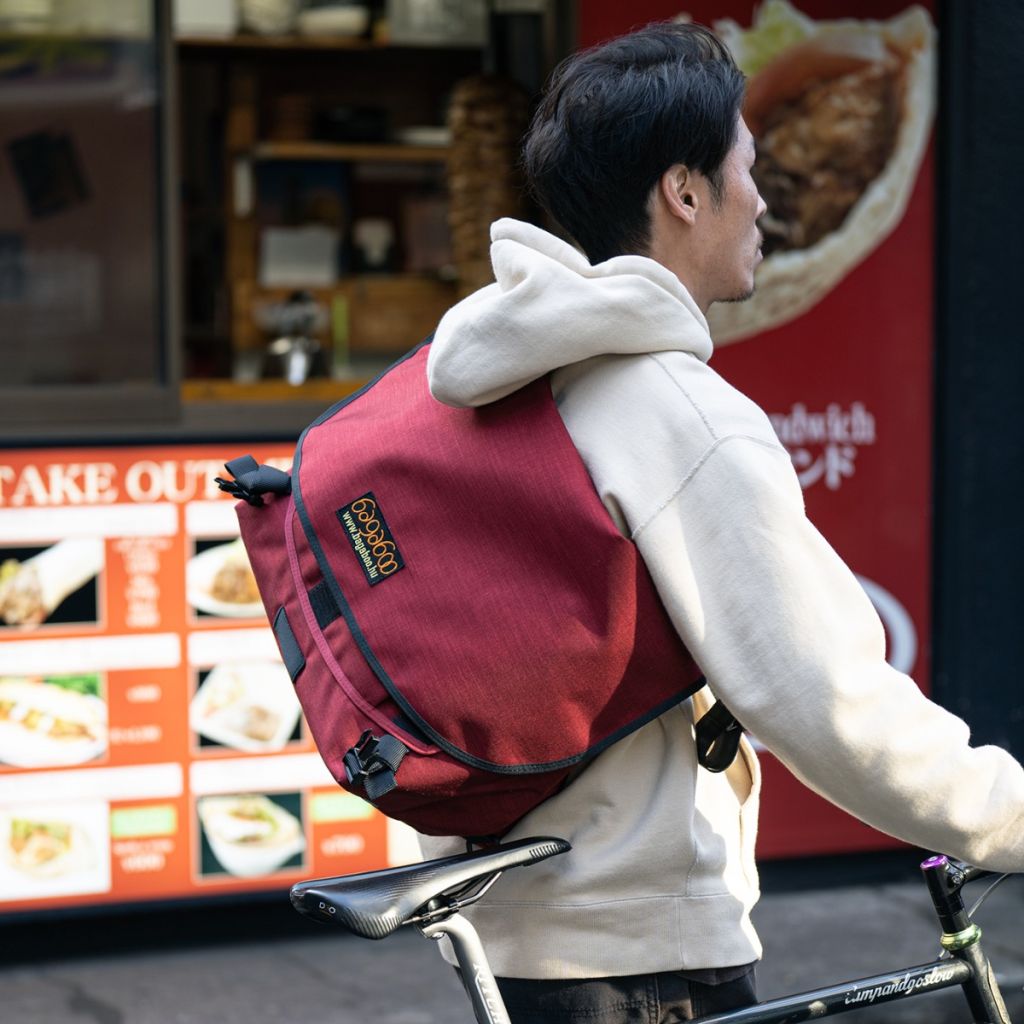 *BAGABOO* standard messenger bag BL special (black/L)