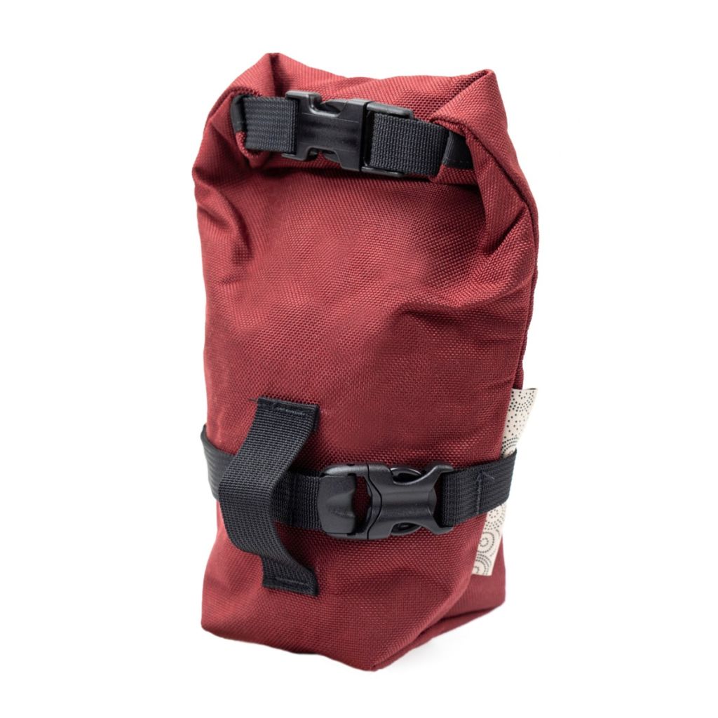 *OUTER SHELL ADVENTURE* rolltop saddlebag (burgundy)