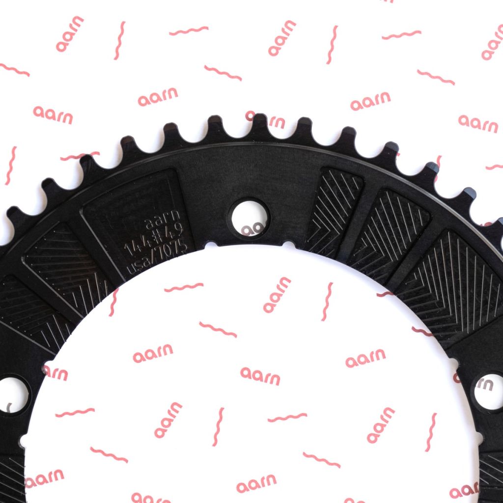 *AARN* 15-panel track chainring (black)
