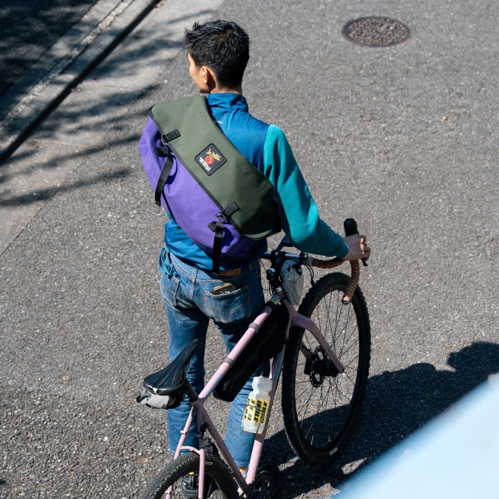 DE MARTINI* 3602 messenger bag (canvas navy) - BLUE LUG
