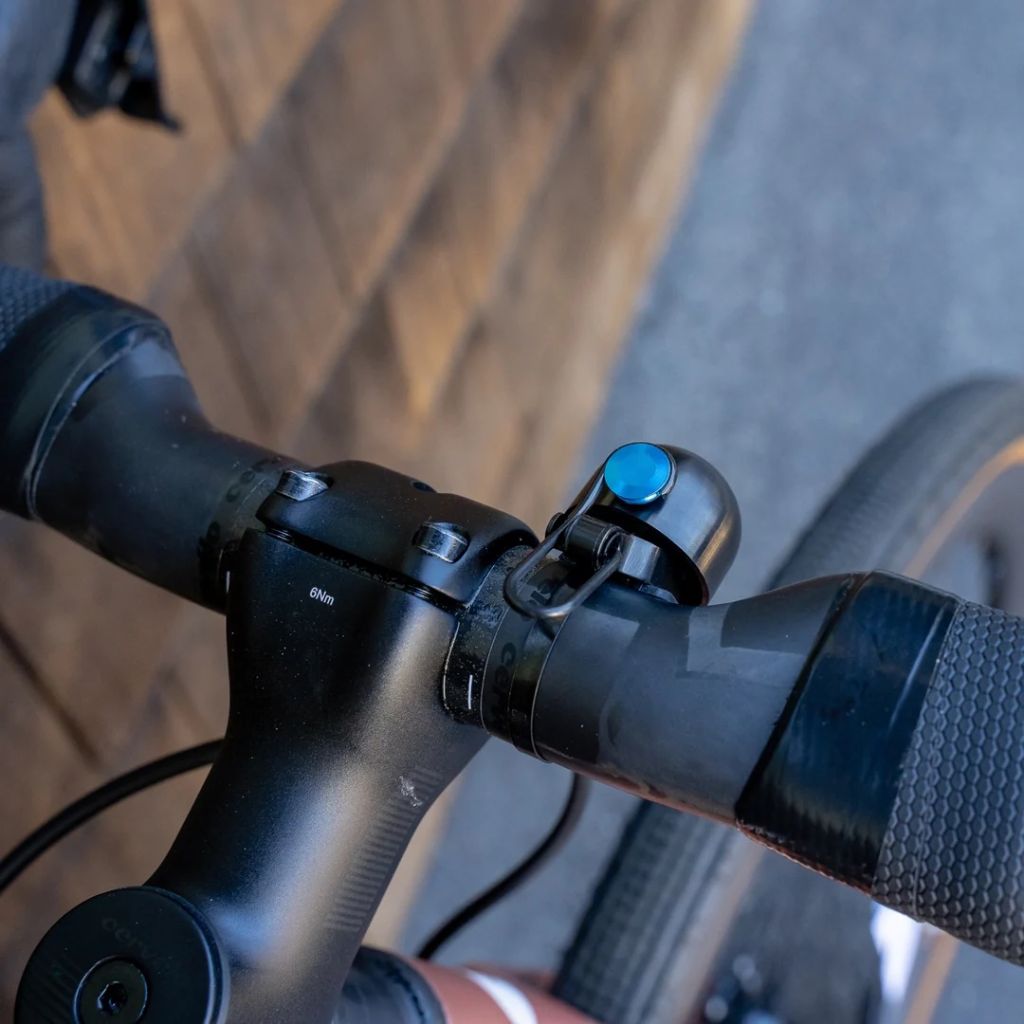SPURCYCLE* original bell (black/turqoise) - BLUE LUG GLOBAL