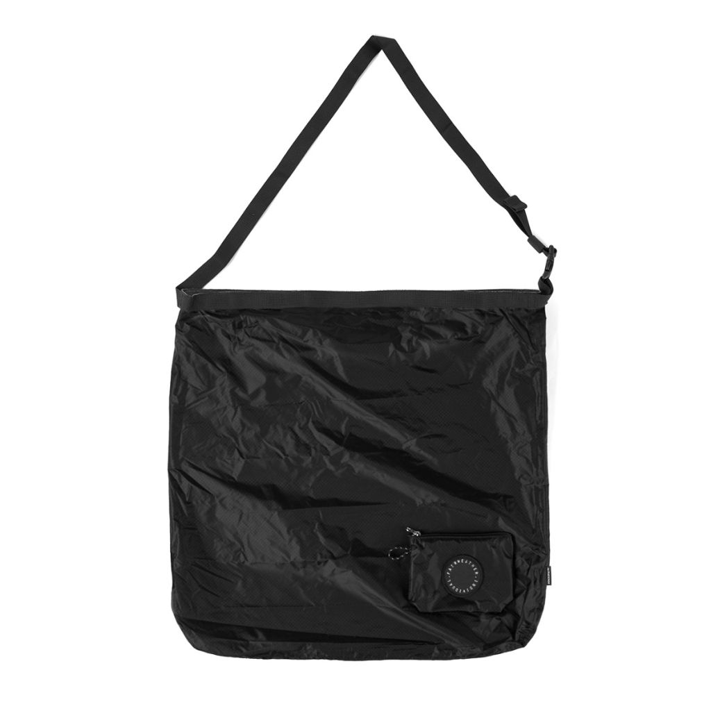 2024 お歳暮【公式】 - 人気ブランド FAIRWEATHER* packable GLOBAL LUG BLUE - (black) sacoche バッグ