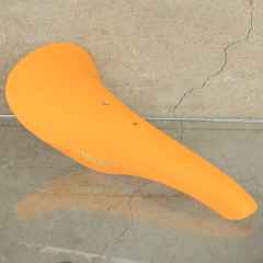 *KASHIMAX* aero bmx saddle (yellow)