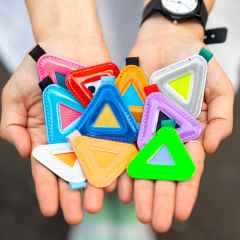 *BLUE LUG* MINI triangle reflector (assort)