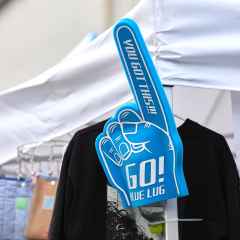 *BLUE LUG* big hand (blue)