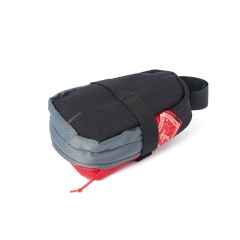 *ATMOSPHERE MOUNTAIN WORKS* saddle bag (black/B)
