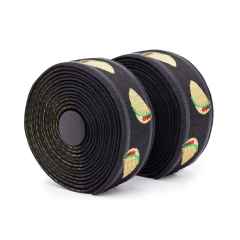 *PDW* wraps bar tape with grip (tacos)
