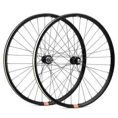 *ASTRAL CYCLING×WHITE INDUSTRIES* outback alloy wheel set (black/32H)