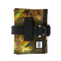 *REALM* saddle tool roll cobra buckle (gator camo)