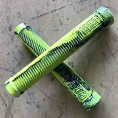 *CULT* begin grip (lime green swirl)