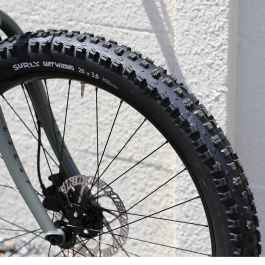 未使用 SURLY dirt wizard タイヤ 27.5 2.8 ブルーラグ 149919176912_ad4ed28ae2_k.jpg