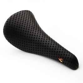<中古> CINELLI Volare サドル cinelli チネリ SADLLE サドル VOLARE SADDLE ヴォラーレ