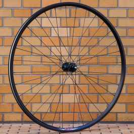 VELOCITY A23 ホイールセット SURLY Rivendell velocitya23o8slv1_600x600_crop