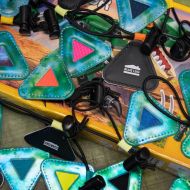 BLUE LUG* MINI triangle reflector (assort) - BLUE LUG GLOBAL ONLINE STORE