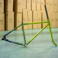 *CRUST BIKES* cook paint evasion frame (marble lime/s)