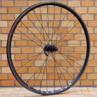 *H PLUS SON* archetype road wheel (black)
