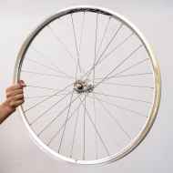 *VELOCITY×PHILWOOD* quill track wheel front (polish)