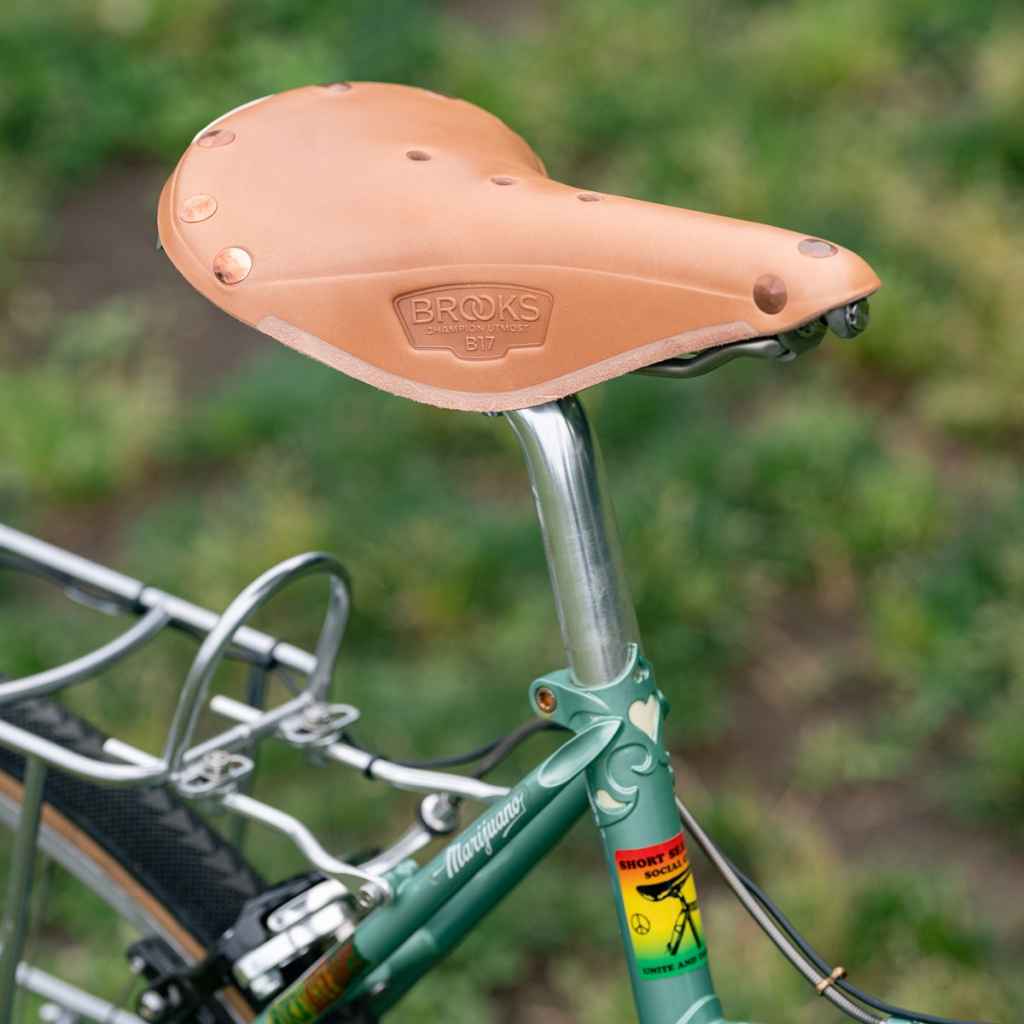 BROOKS* b17 utmost (natural) - BLUE LUG GLOBAL ONLINE STORE