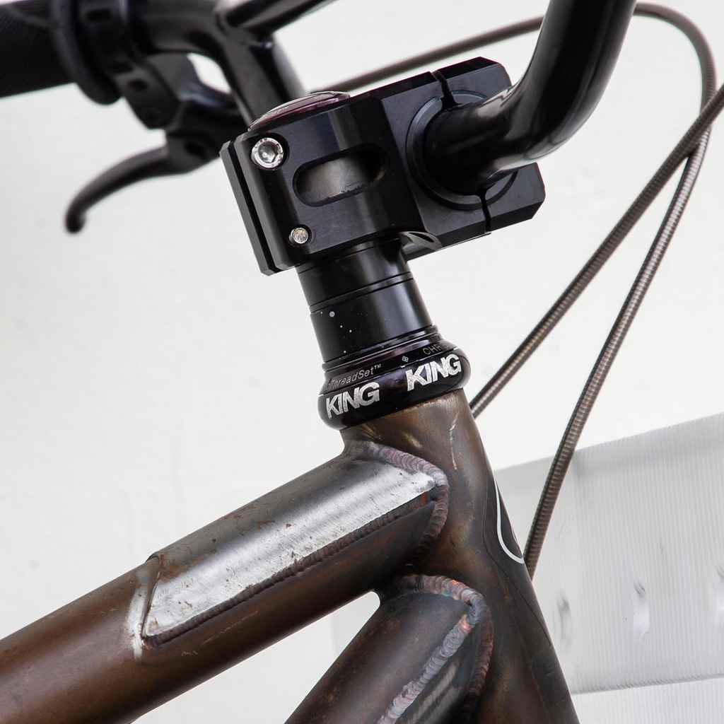 BL SELECT* handlebar shim (black) - BLUE LUG GLOBAL ONLINE STORE