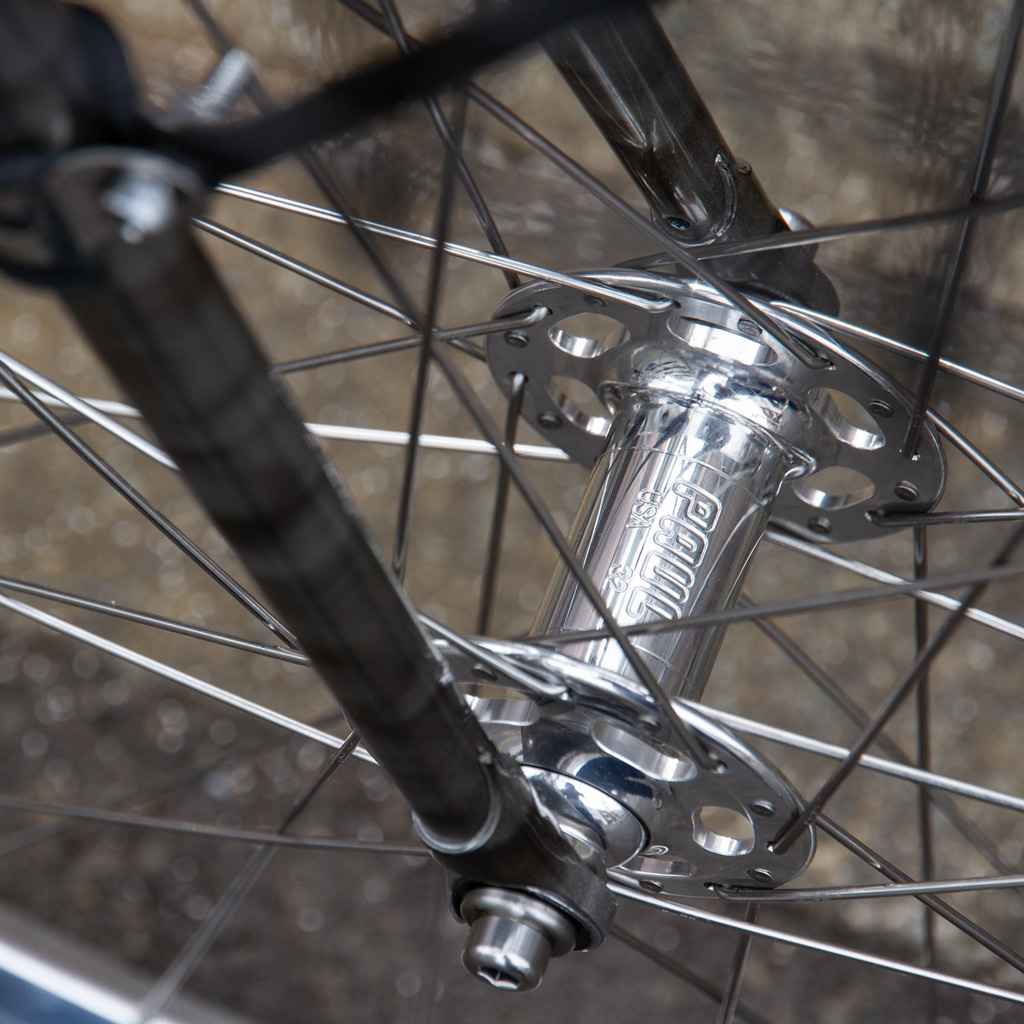 PAUL* front track hub (polish) - BLUE LUG GLOBAL ONLINE STORE