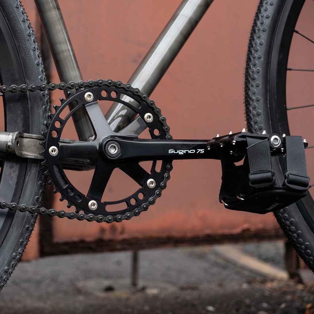 AARN* track chainring 43T (camo) - BLUE LUG GLOBAL ONLINE STORE
