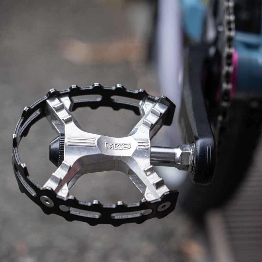 SHIMANO - MKS XC-III bear trap pedal (black) おまけ付き MKS* XC-III bear trap pedal (black/silver) - BLUE LUG GLOBAL