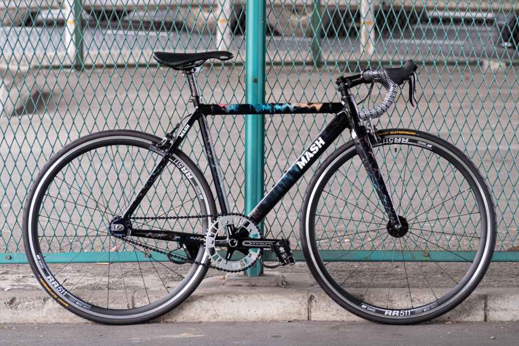 DT SWISS* RR511 rim - BLUE LUG GLOBAL ONLINE STORE