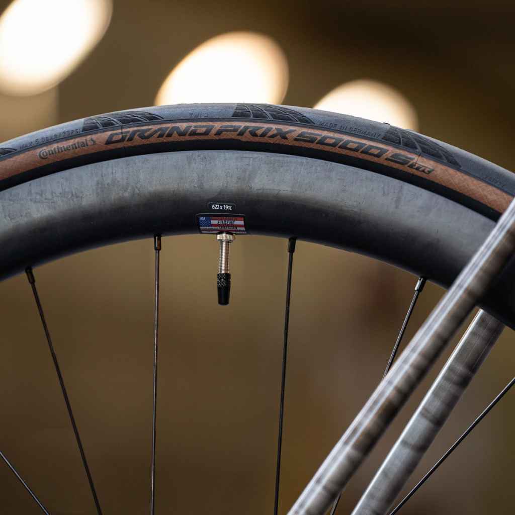 CONTINENTAL GRAND PRIX 5000 CL 700 x 25C 1本 未走行 Continental Grand Prix 5000 Tire - 700 x 25, Clincher, Folding