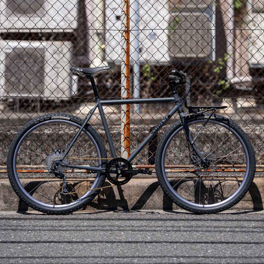低価格の LUG BLUE - (black) rack 24-pack new SURLY* GLOBAL STORE ONLINE アクセサリー
