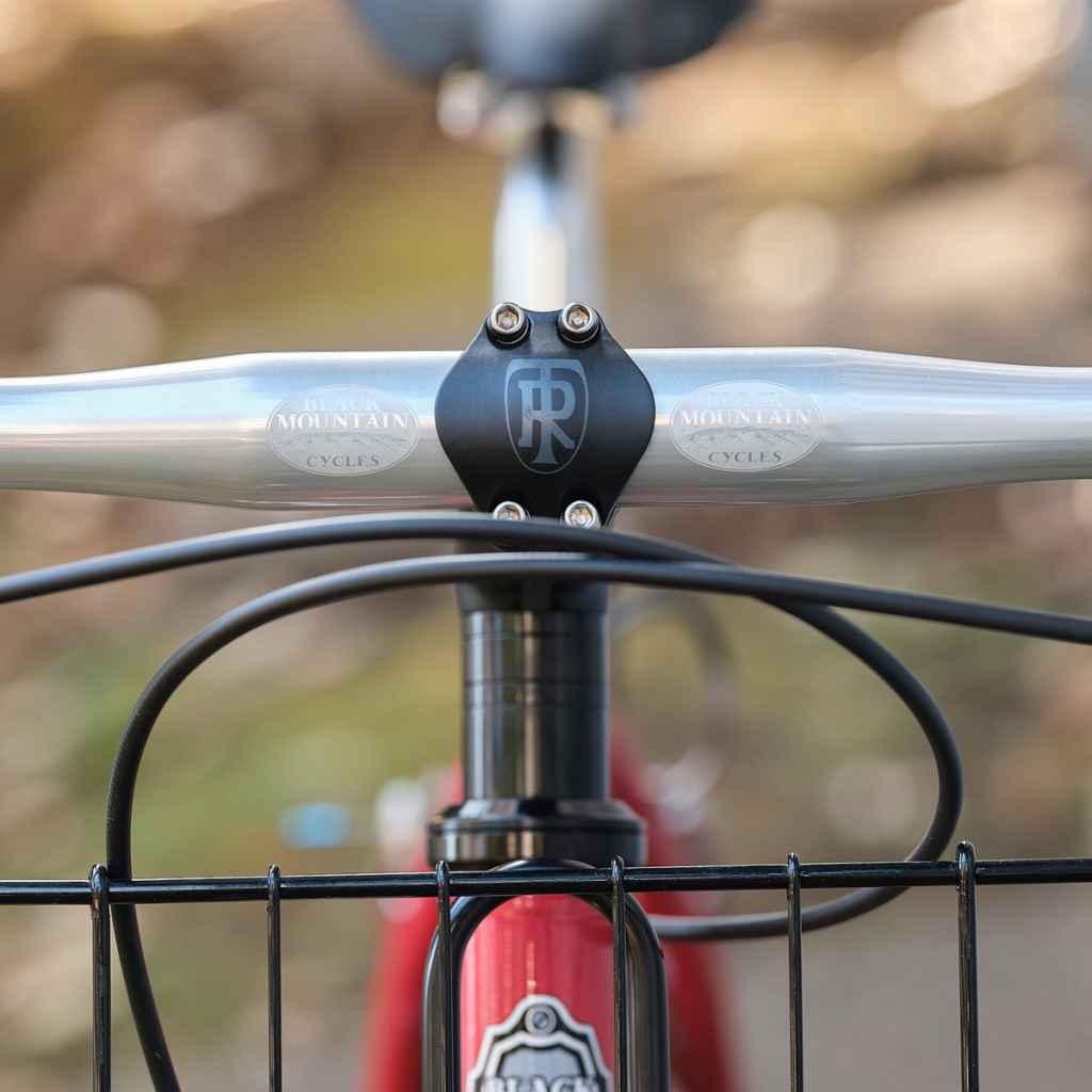 BLACK MOUNTAIN CYCLES* bar none (black) - BLUE LUG GLOBAL ONLINE STORE