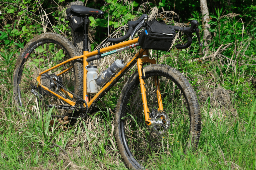 BLACK MOUNTAIN CYCLES* la cabra V1 frame set (peanut butter