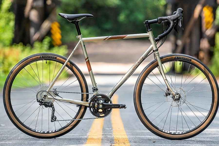 【最安値挑戦】 disc horse space ALL-CITY* frame LUG BLUE - (champagne) set パーツ