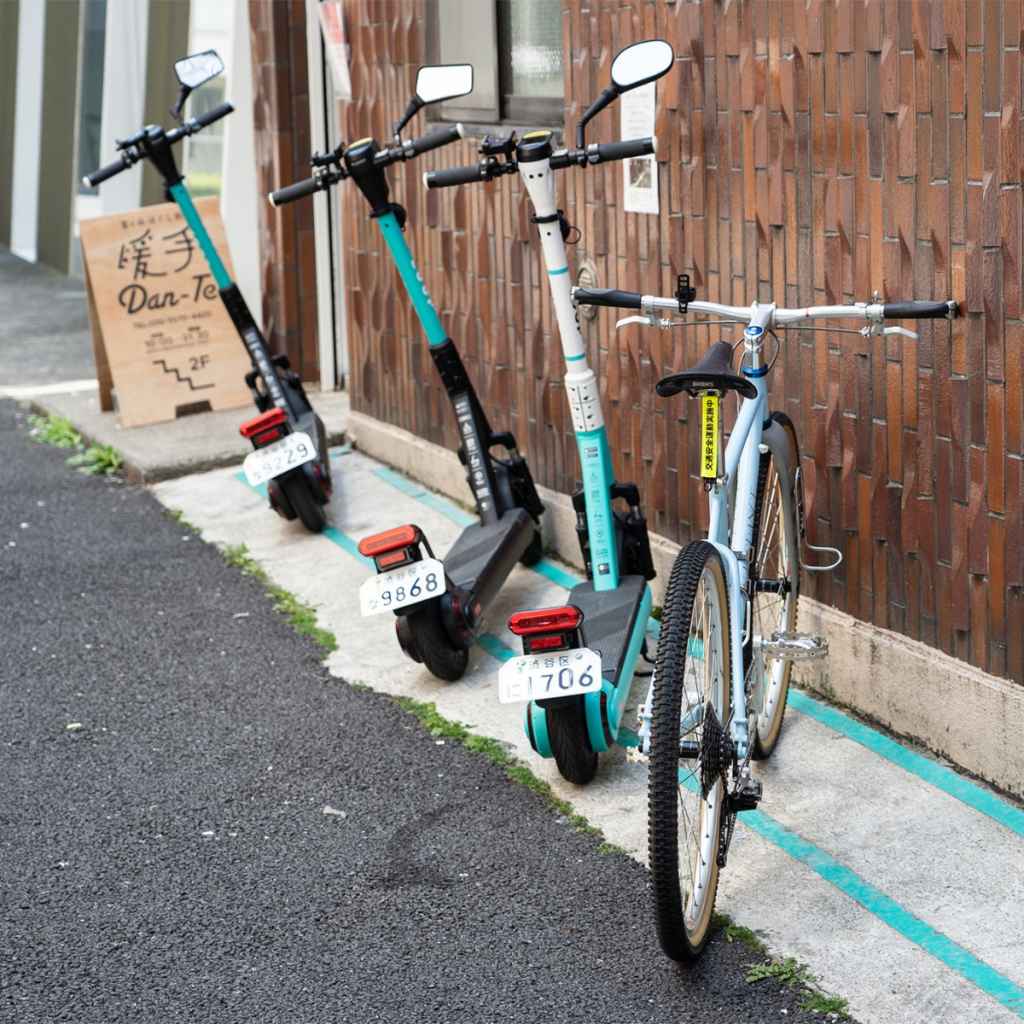 BLUE LUG* sandwich reflector (自転車盗難警戒中/orange) - BLUE LUG