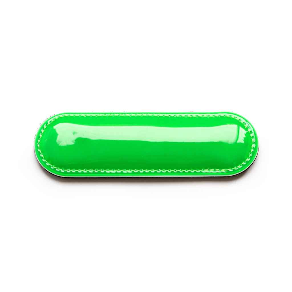 Supreme®/Blue Lug Reflector Green Blue Lug Triangle Reflectors