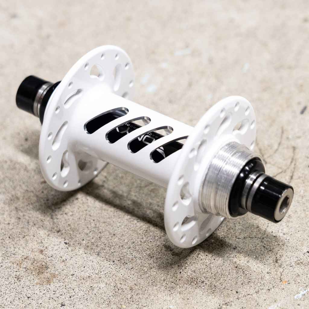 ONYX RACING PRODUCTS* Helix track hub rear (white frost) - BLUE
