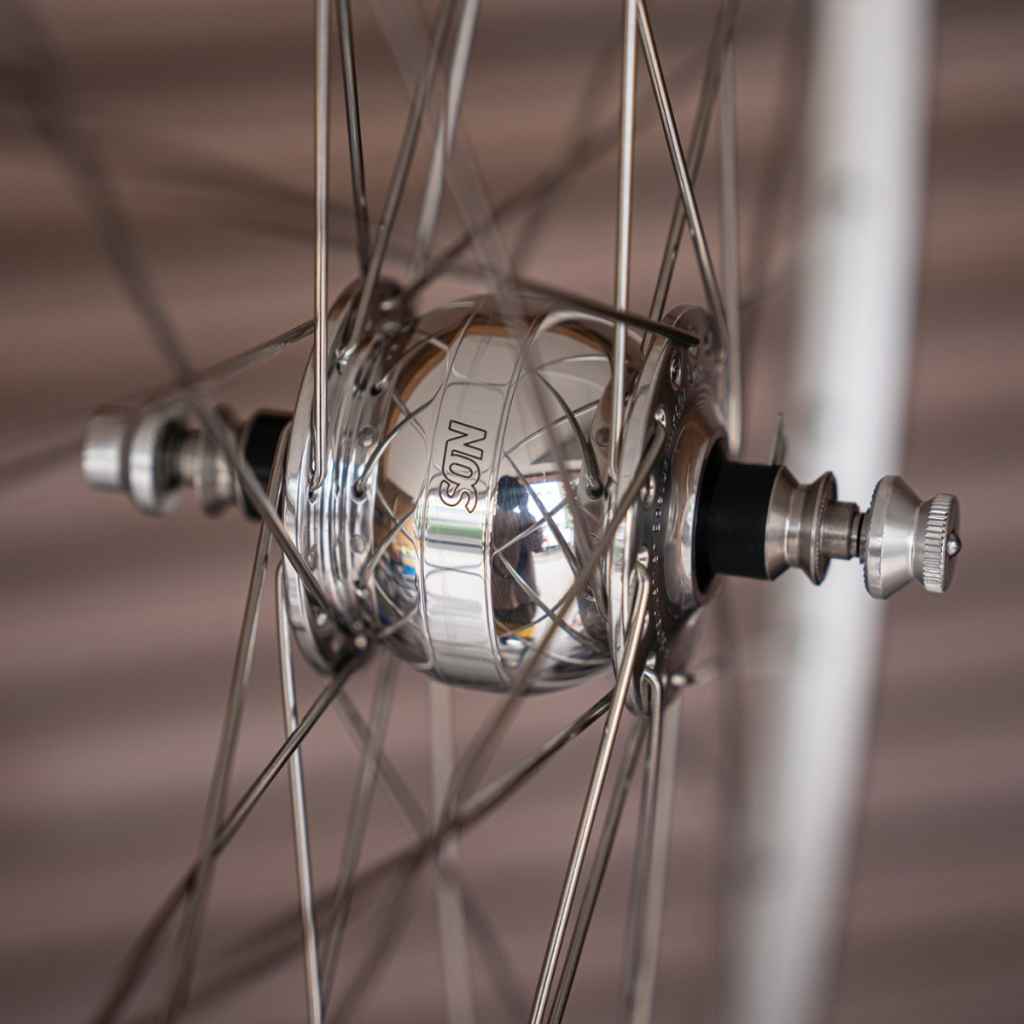 フ*ミ様 son nabendynamo ダイナモ VELOCITY atlas VELOCITY×SON NABENDYNAMO* atlas 650B dynamo wheel (silver) - BLUE