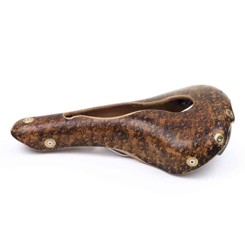 BERTHOUD aspin open leather saddle 工具付き BERTHOUD* aspin open leather saddle (black) - BLUE LUG