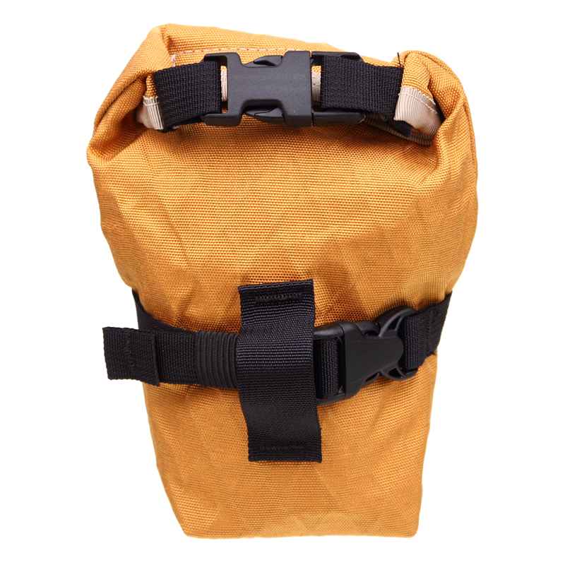 アクセサリー Outer shell roll top saddle bag marigold 1img_5237.jpg