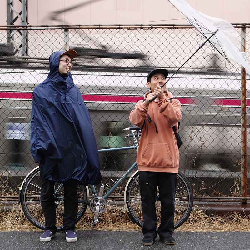 FAIRWEATHER* packable rain poncho (navy) - BLUE LUG GLOBAL ONLINE