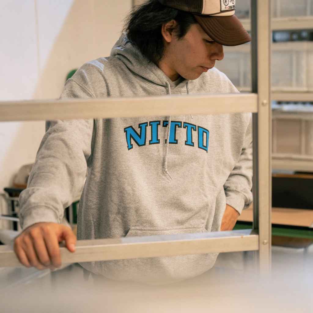 NITTO×BLUE LUG* hoodie (college logo/heather gray) - BLUE