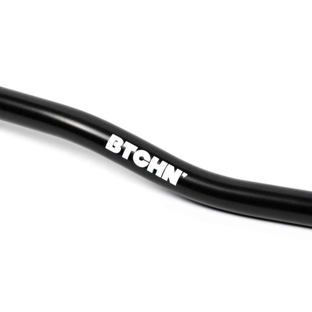 BTCHN 4130 low riser (680/16°) Bluelug BTCHN* 4130 low riser (white logo/16°) - BLUE LUG GLOBAL ONLINE STORE
