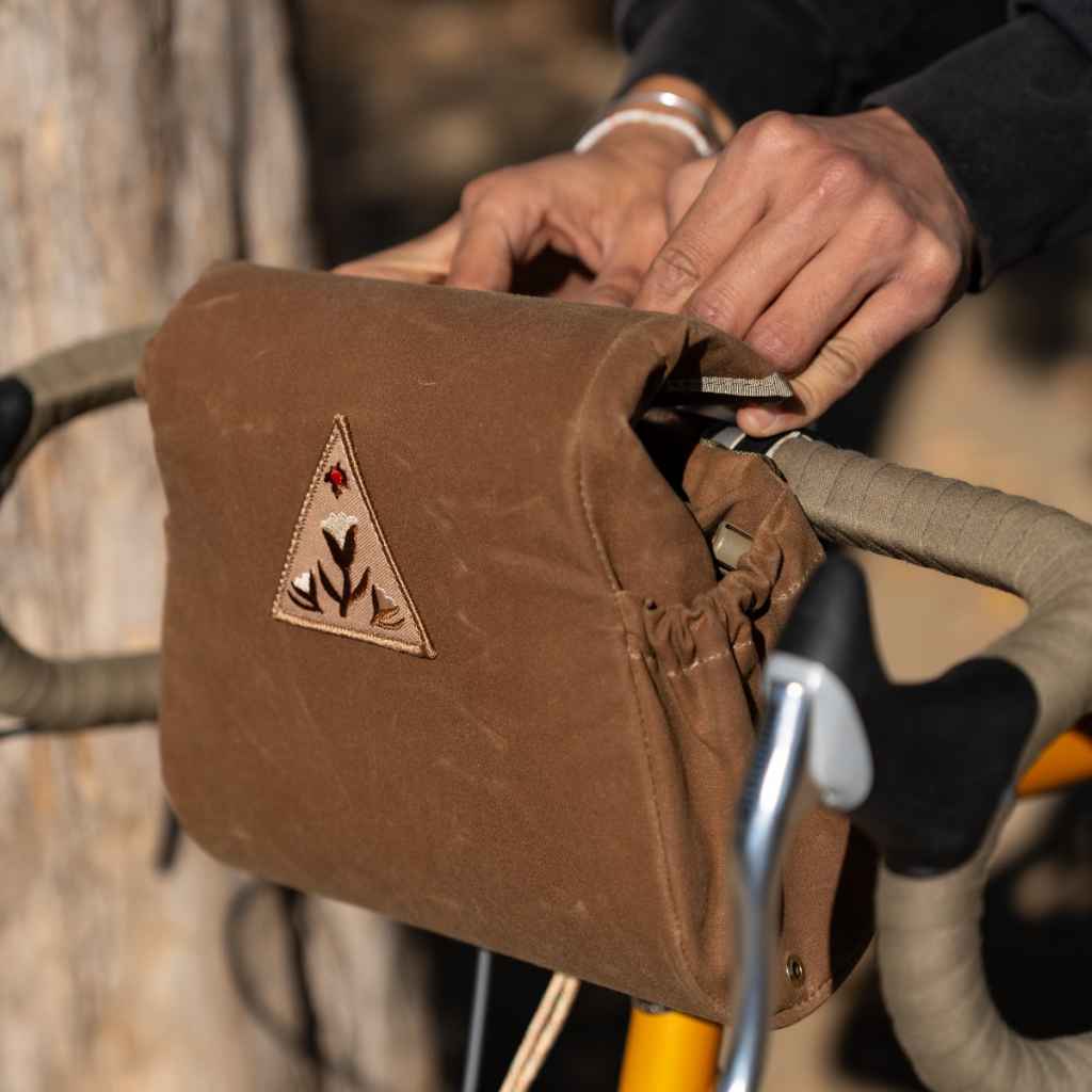 RON'S BIKES* fabios clap trap (waxed/field tan) - BLUE LUG GLOBAL