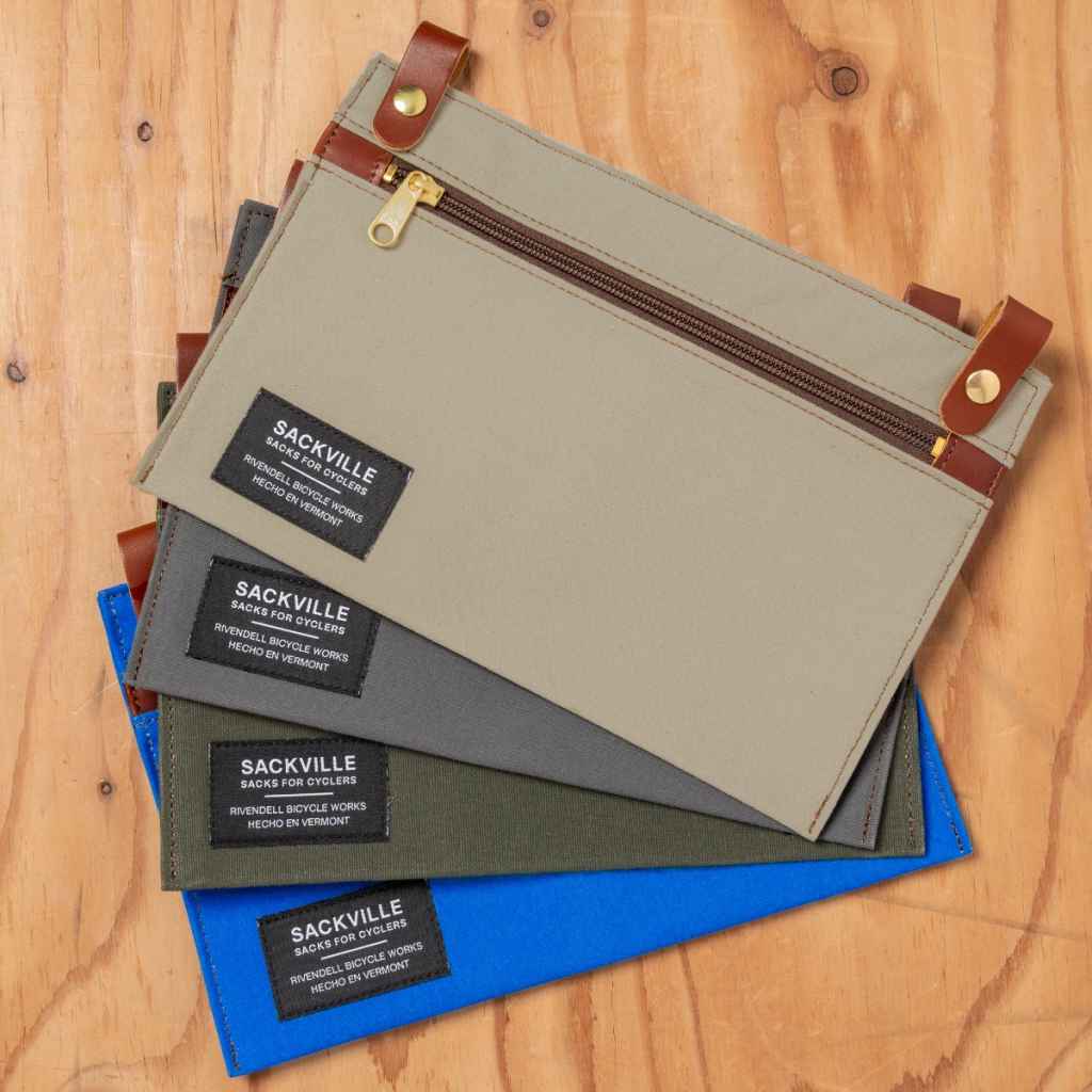 RIVENDELL* sackville kangaroo pouch (nitto blue) - BLUE LUG GLOBAL