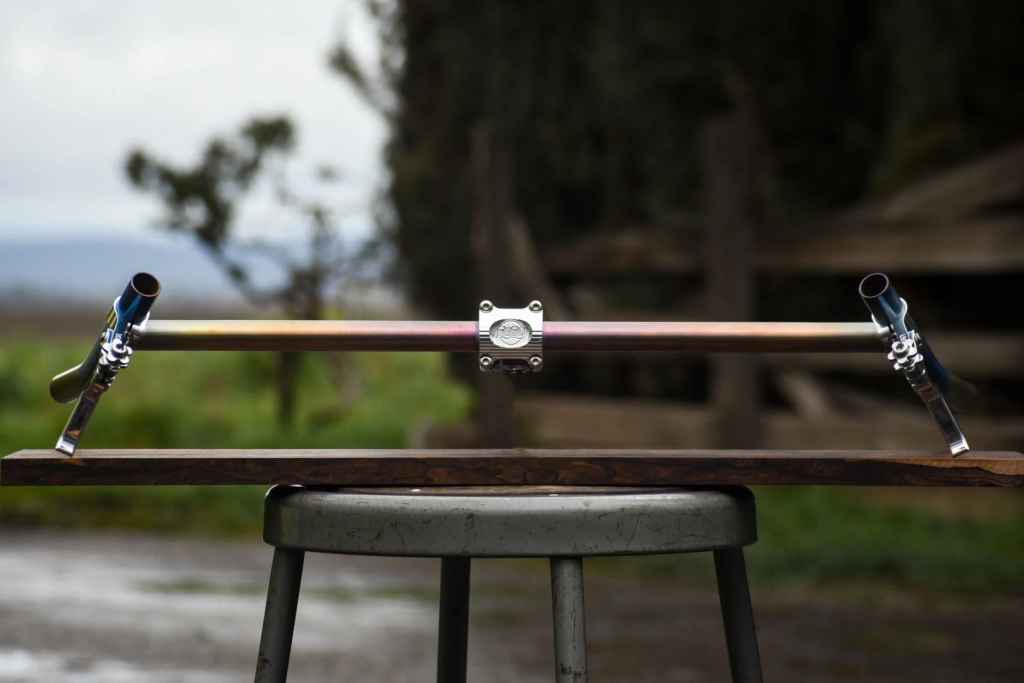 BTCHN* 4130 weird ass bar (black) - BLUE LUG GLOBAL ONLINE STORE