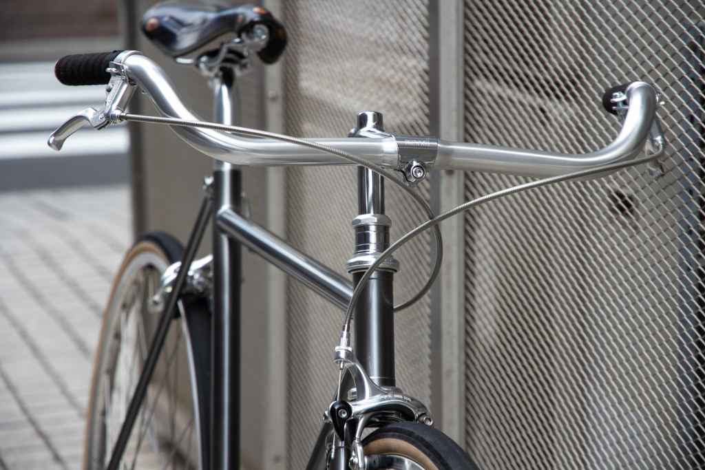 Velo Orange Left Bank Handlebar - Thumbnail 3