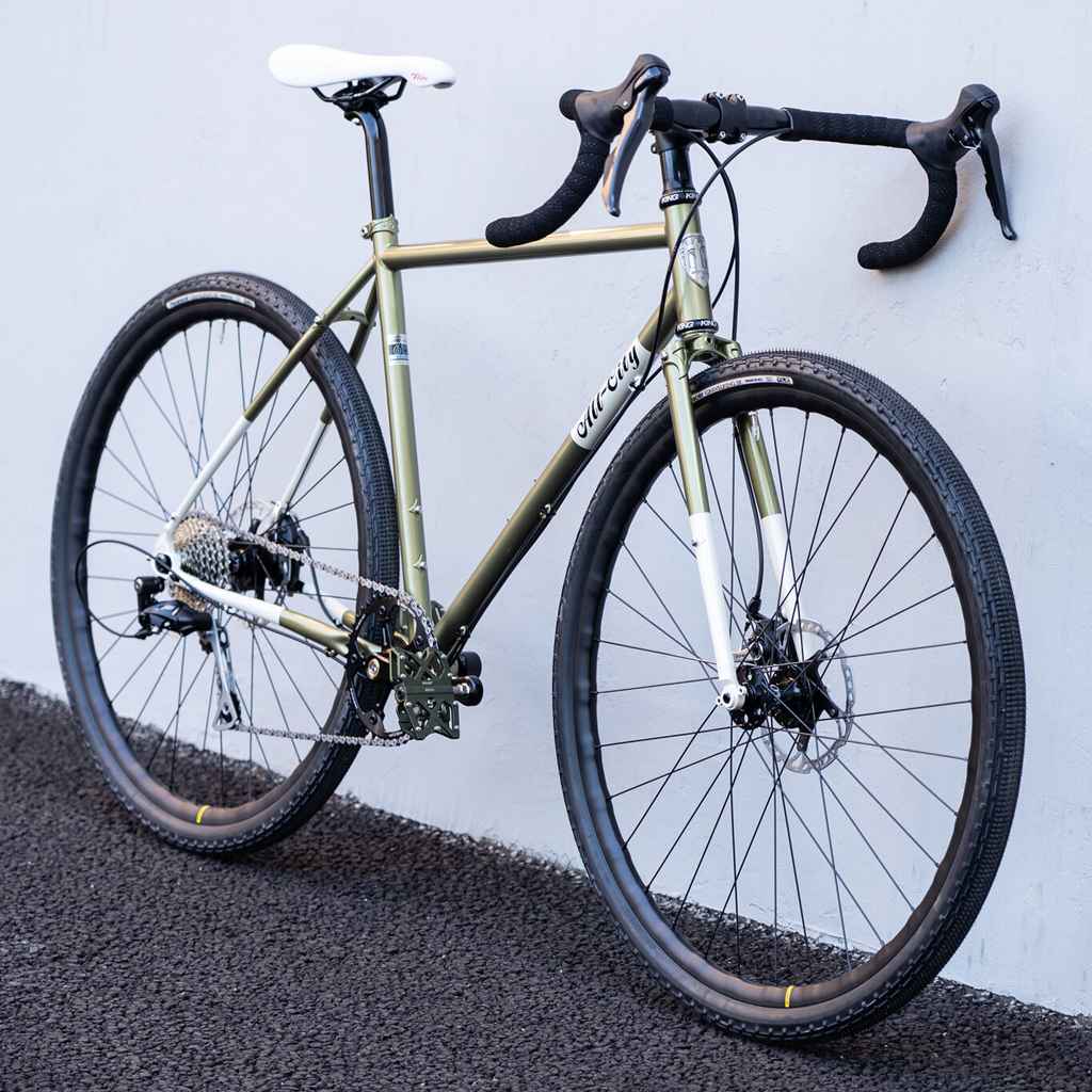 MAVIC A1022 DISC 700C 32H リム 2本セット 中古品 MAVIC* A1022 disc rim (black) - BLUE LUG GLOBAL ONLINE STORE
